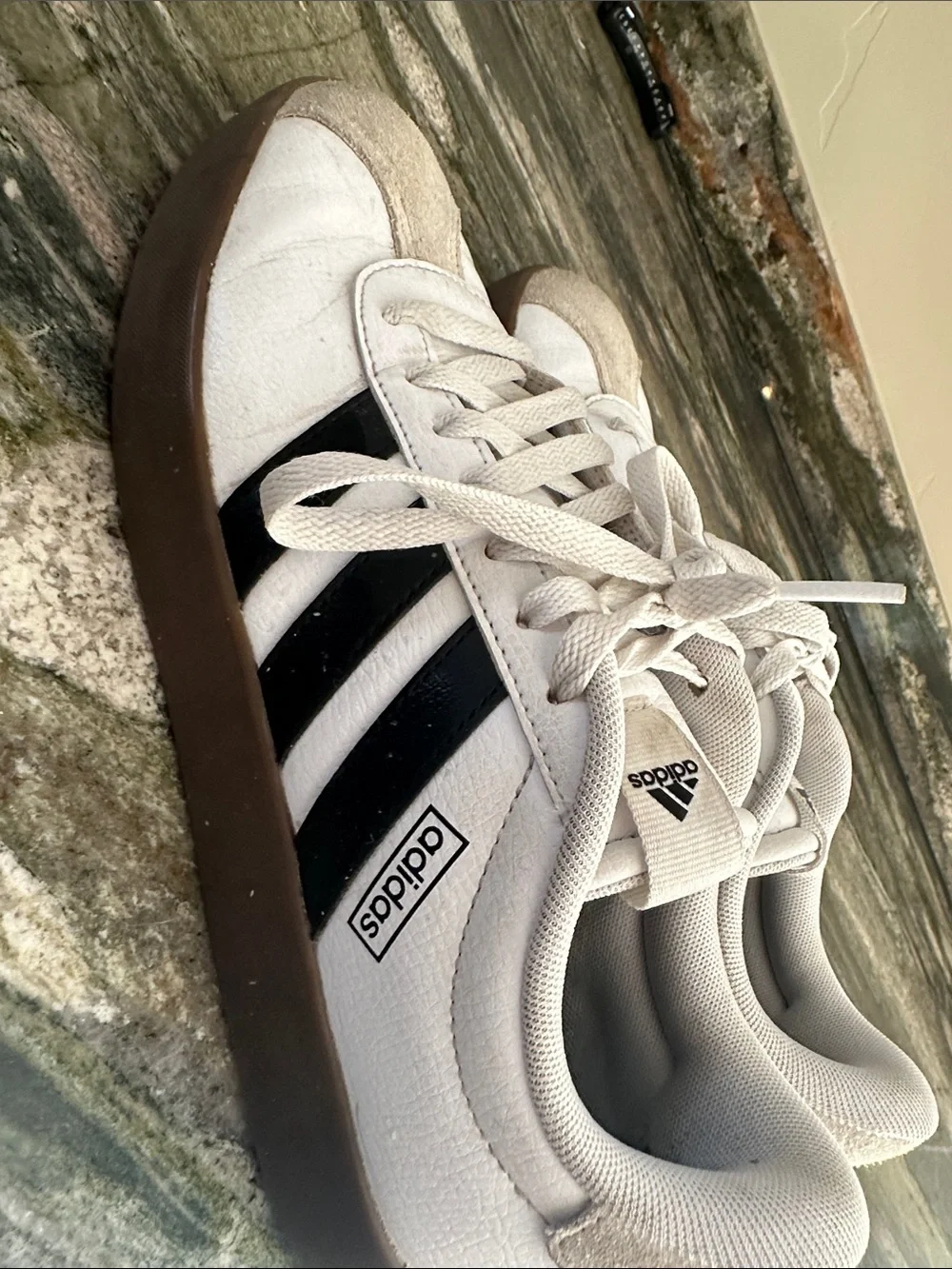 adidas women’s VL court 3.0 sneakers